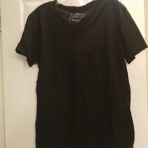 Black short sleeve shirt